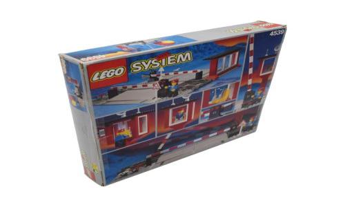 Lego®4539 Manual Level Crossing